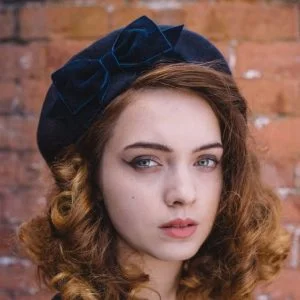 Navy Beret Navy Velvet Ribbon Bow