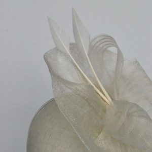 Ivory Sinamay Saucer Fascinator with Arrow Feathers and Crinoline - detail 2