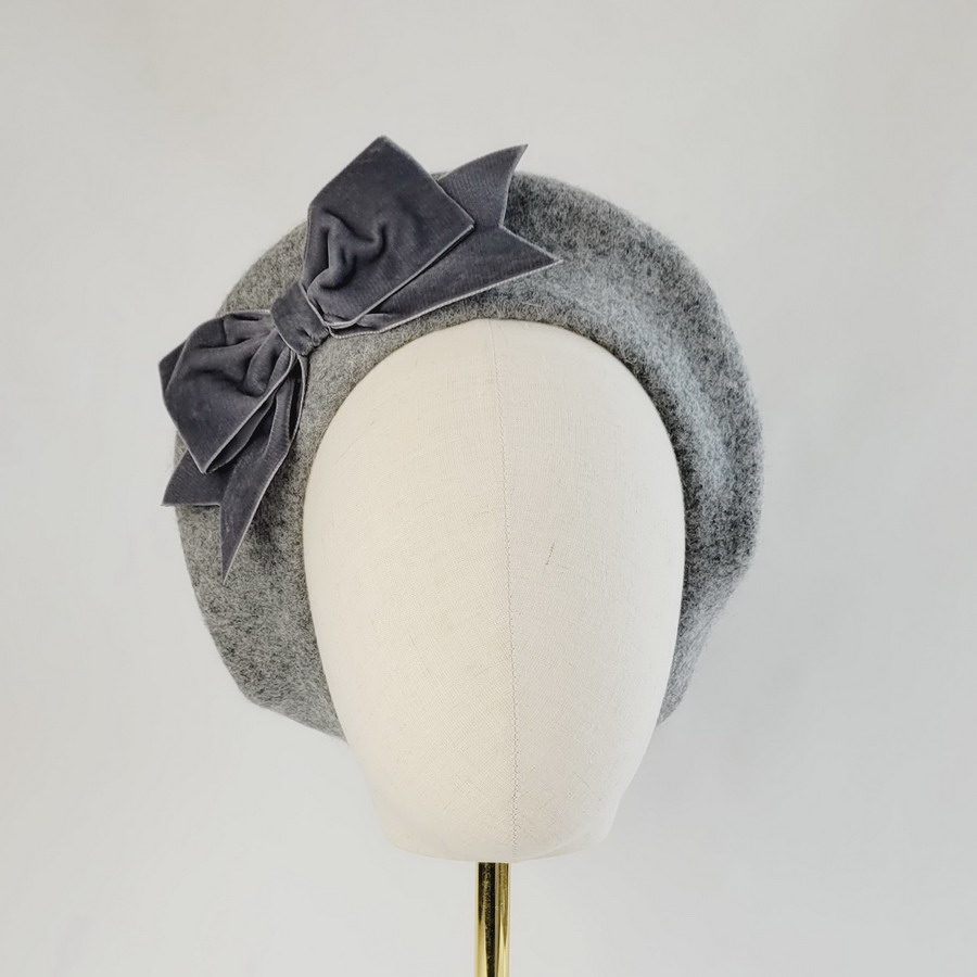 Light Grey Beret with Grey Velvet Ribbon Bow